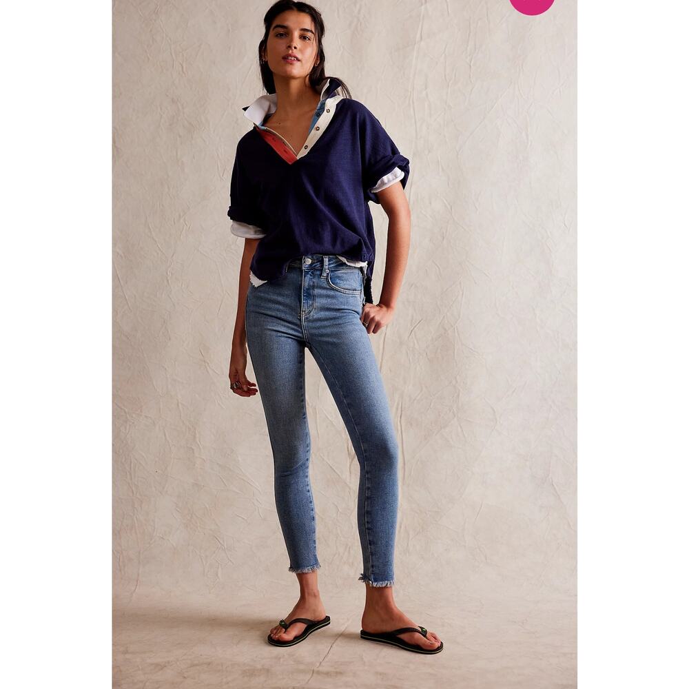 *BLACK* Free People We The Free Raw High-Rise Jeggings in Washed Black size 27